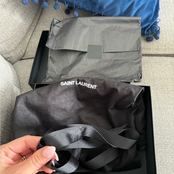 SOLDDDDDD .. Ysl mini camera bag - Picture 7 of 8